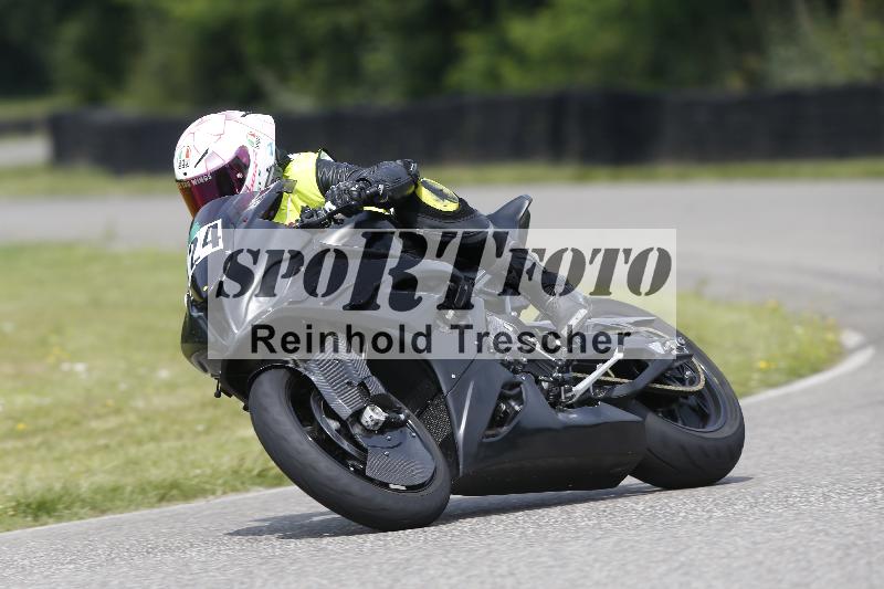 /25 10.06.2025 MaxRacing ADR/Gruppe gruen/124